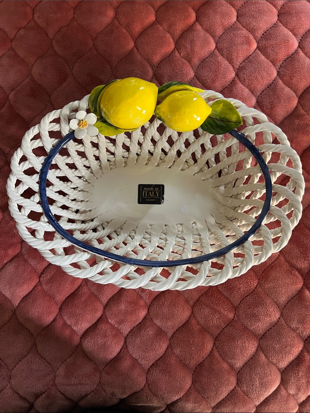 Ceramic basket. 🍋 Lemon 🍋